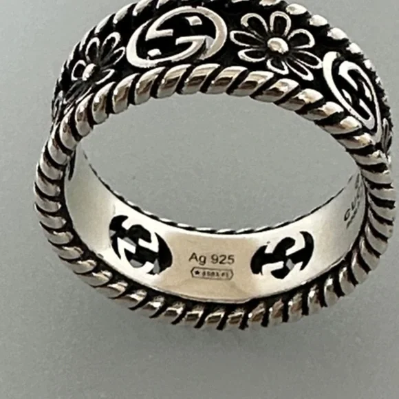 Gucci Black Silver Floral Motif Ring - Picture 4 of 7